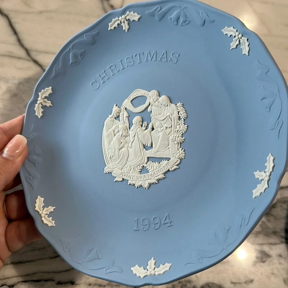 Wedgwood blue jasperware